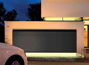 Установка гаражных ворот в Симферополе | Мир Ворот